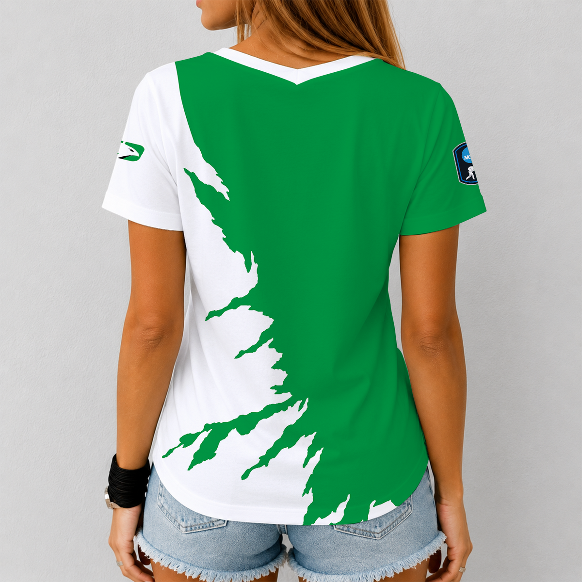 [PUCK DROP DEAL] NEW CUSTOMIZED NCAA MFF01 NFH NORTH DAKOTA FIGHTING HAWKS V-NECK FEMALE SHIRT