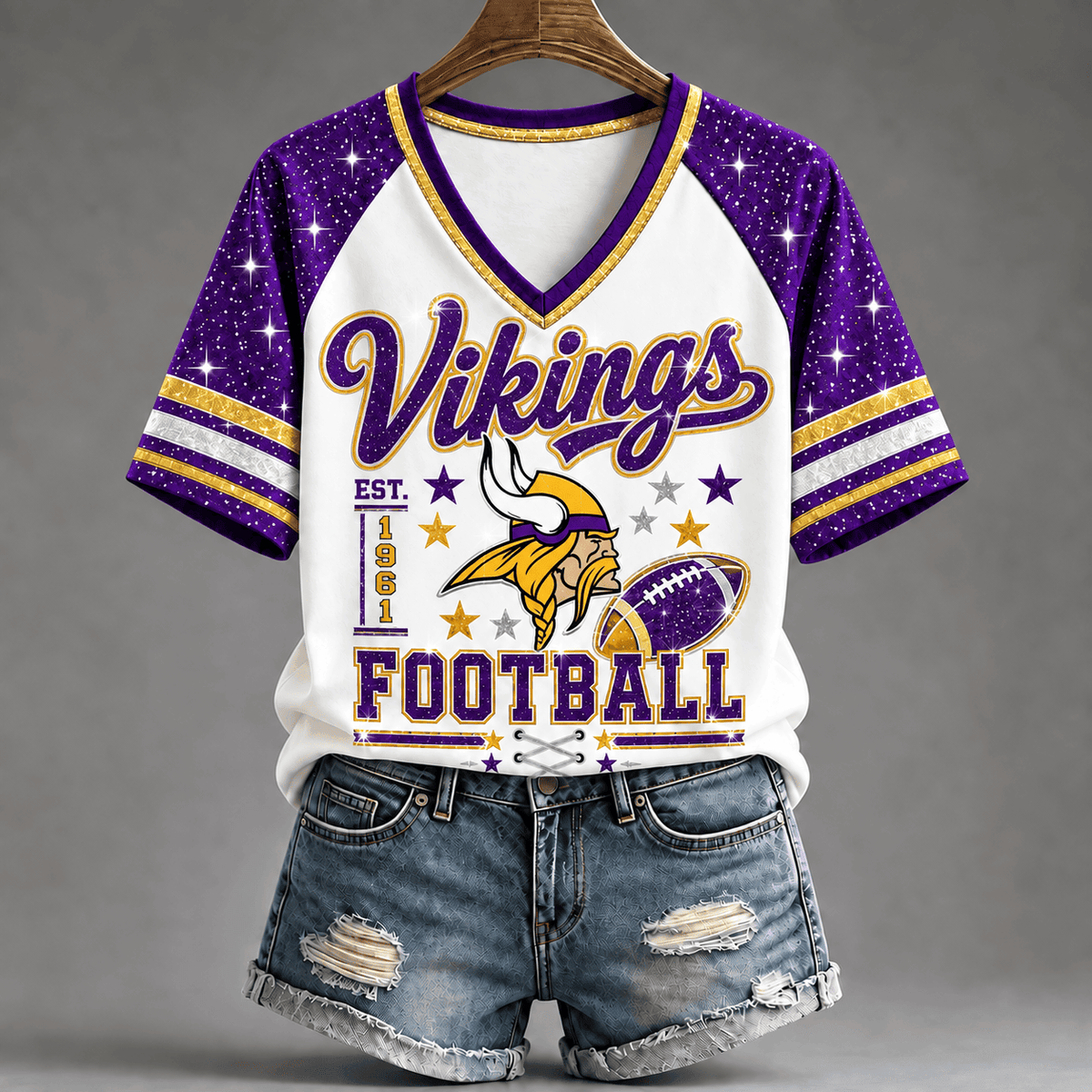 [TOUCHDOWN DEAL] NEW CUSTOMIZED NFL05 MVK THE VIKINGS BUC-EE'S V-NECK FEMALE SHIRT