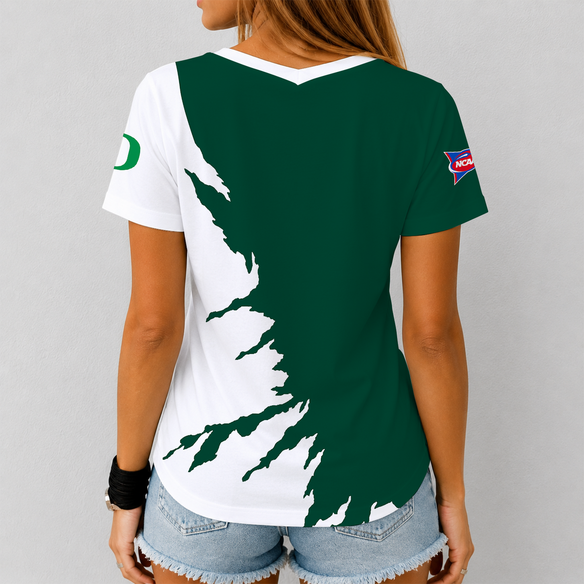 [TOUCHDOWN DEAL] NEW CUSTOMIZED NCAA FBS14 OGD OREGON DUCKS V-NECK FEMALE SHIRT