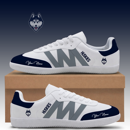 [SLAM DUNK DEAL] NEW CUSTOMIZED NCAA MAM21 UCH UCONN HUSKIES CLASSIC SNEAKERS
